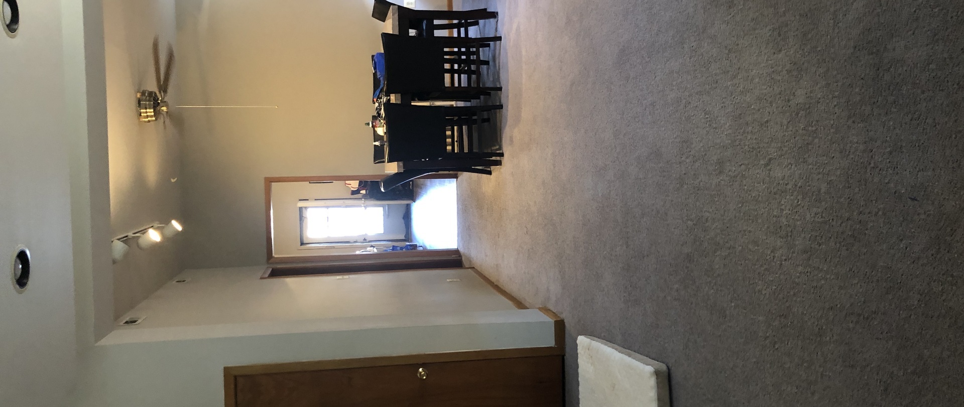 2058 W 22nd Place Property Photo 6