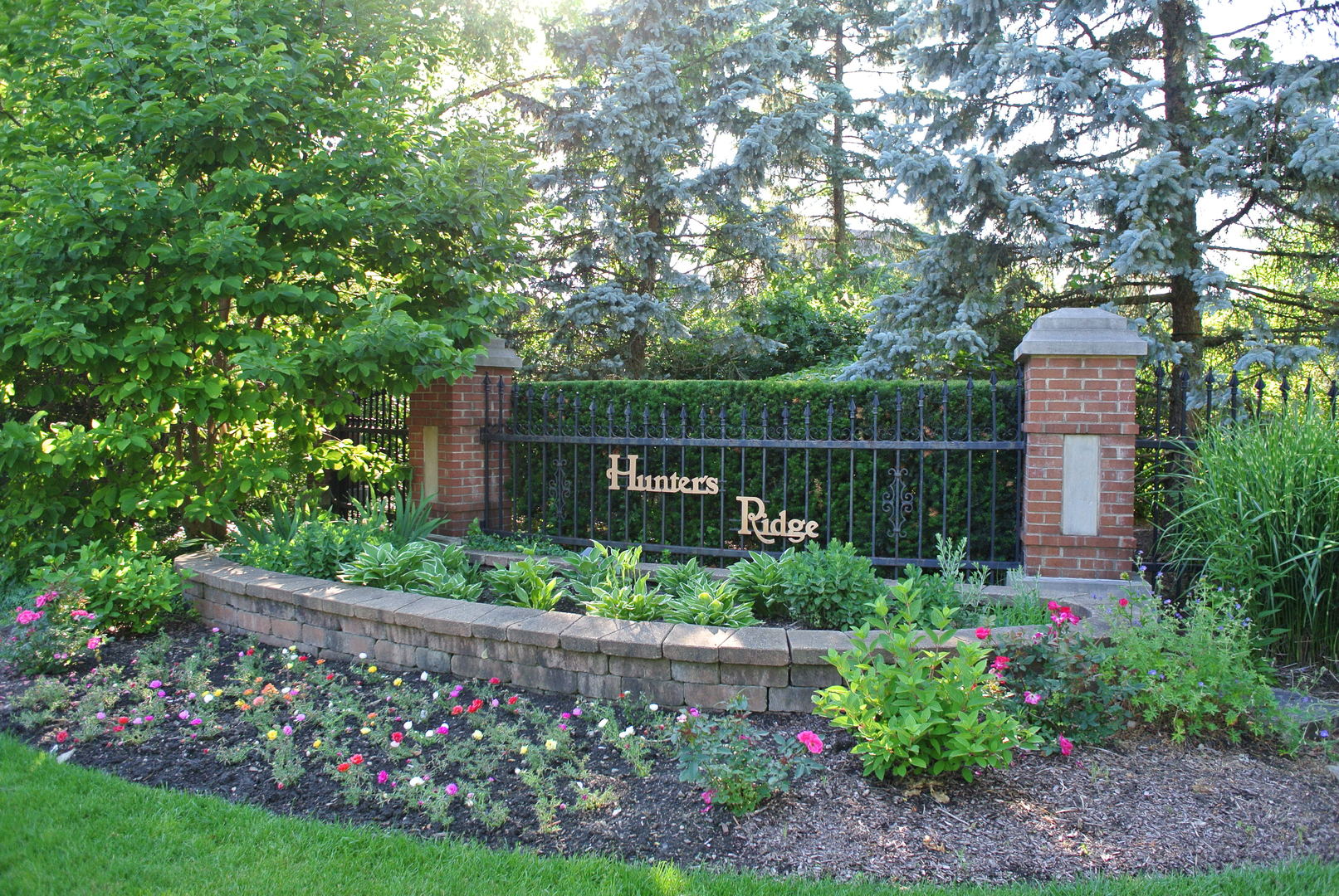 40 S Polo Drive Property Photo 5