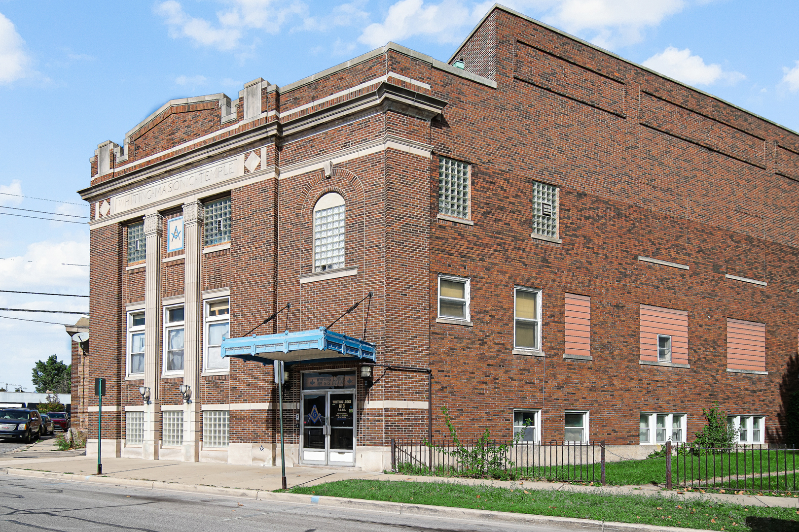 512 Temple Court Property Photo 1