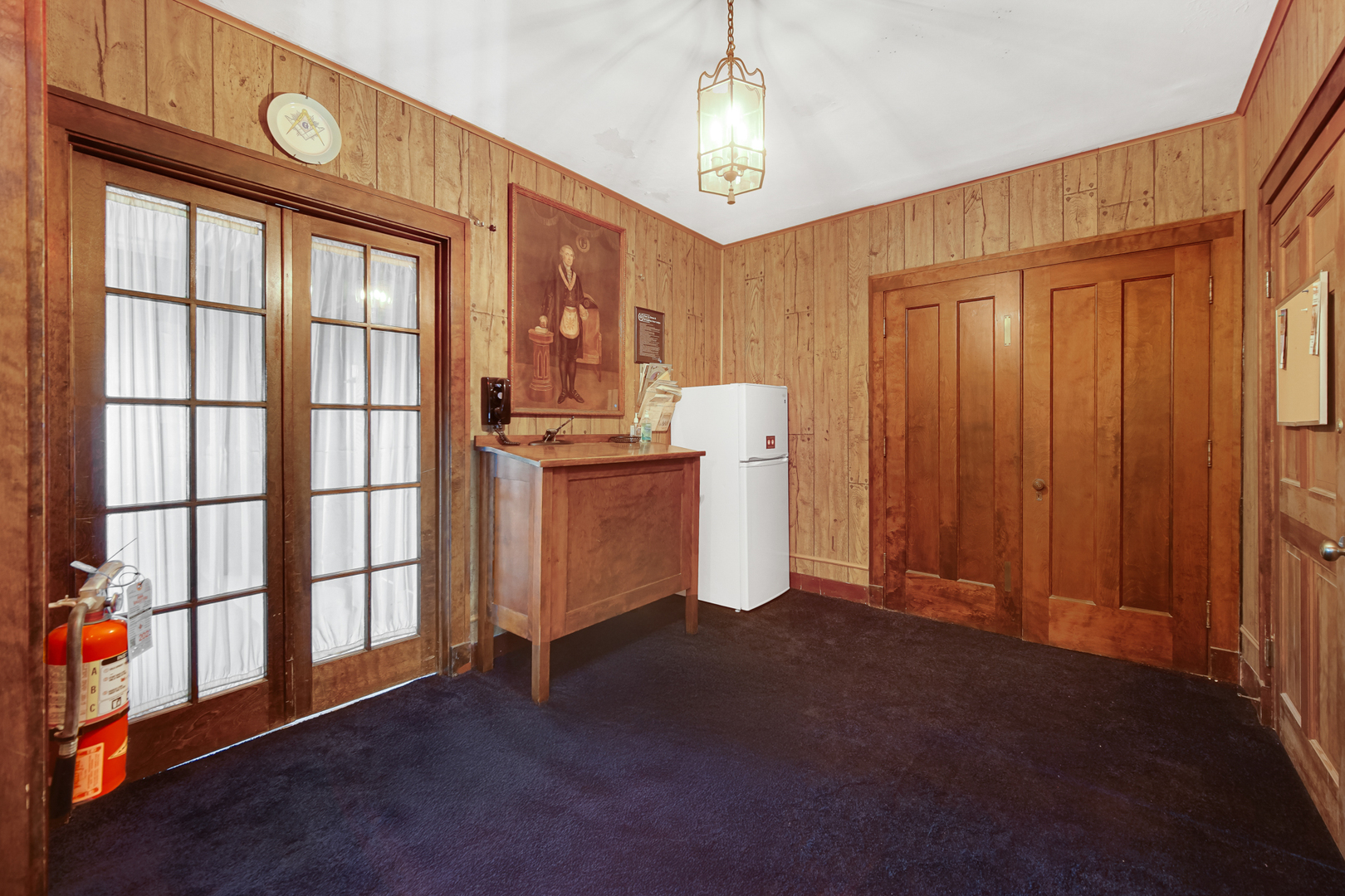 512 Temple Court Property Photo 22
