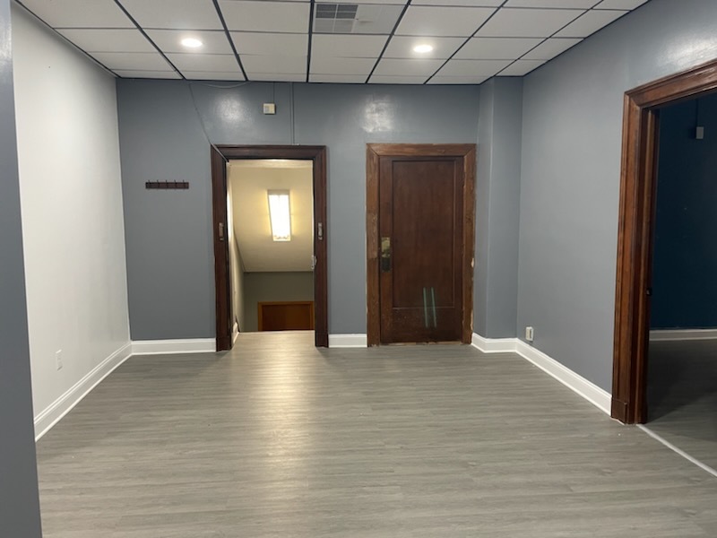 80 S Grove Avenue 2a Property Photo 10