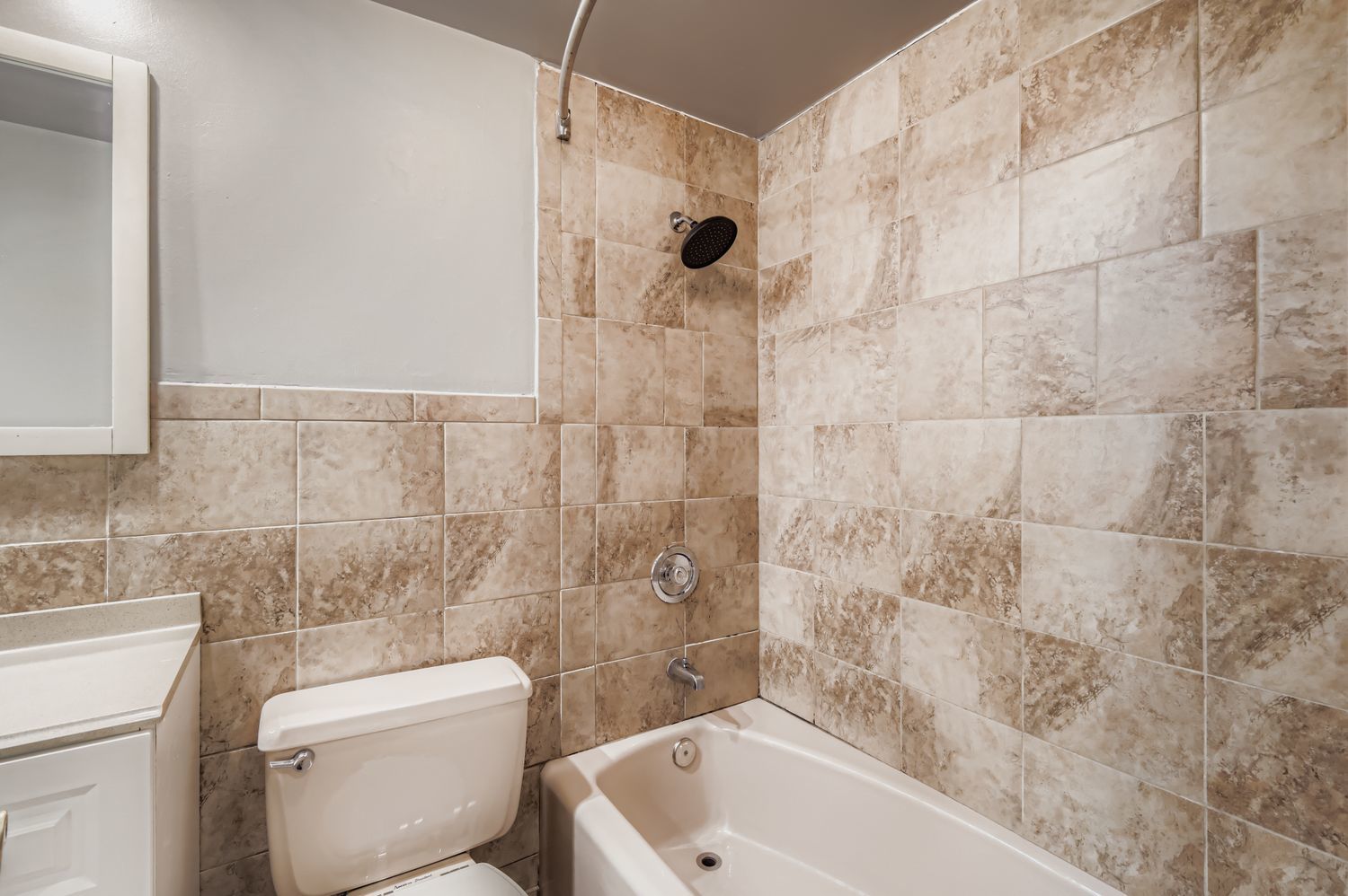 10048 S Pulaski Road 1e Property Photo 13