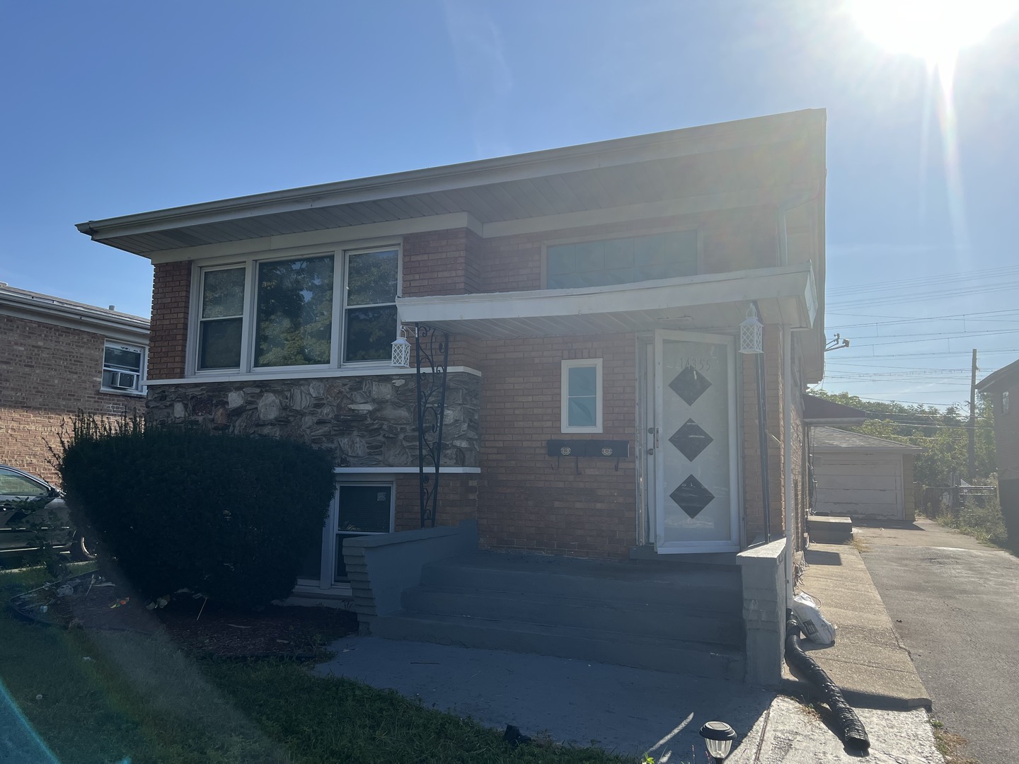 14355 Park Avenue 2 Property Photo 1