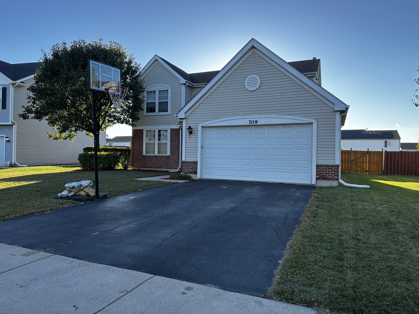 709 Winterberry Drive Property Photo 1