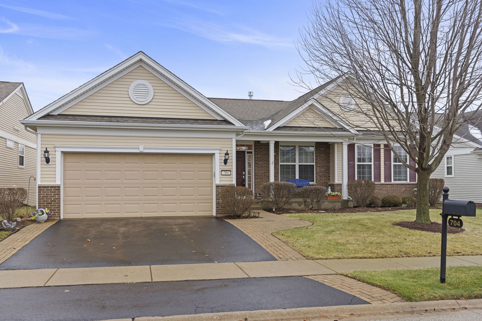 704 Glory Drive Property Photo 1