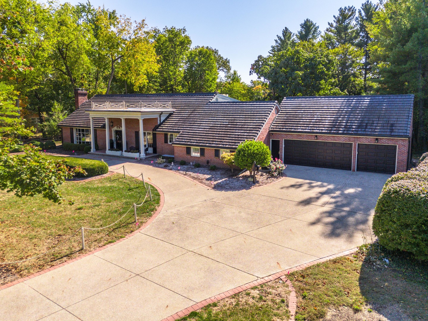 2001 Cloud Street Property Photo 1