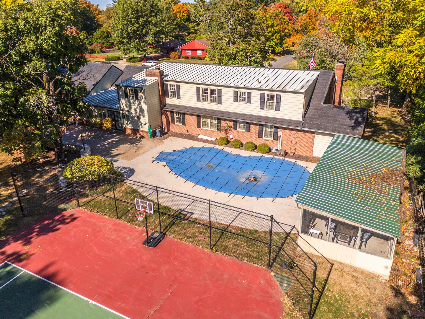 2001 Cloud Street Property Photo 10