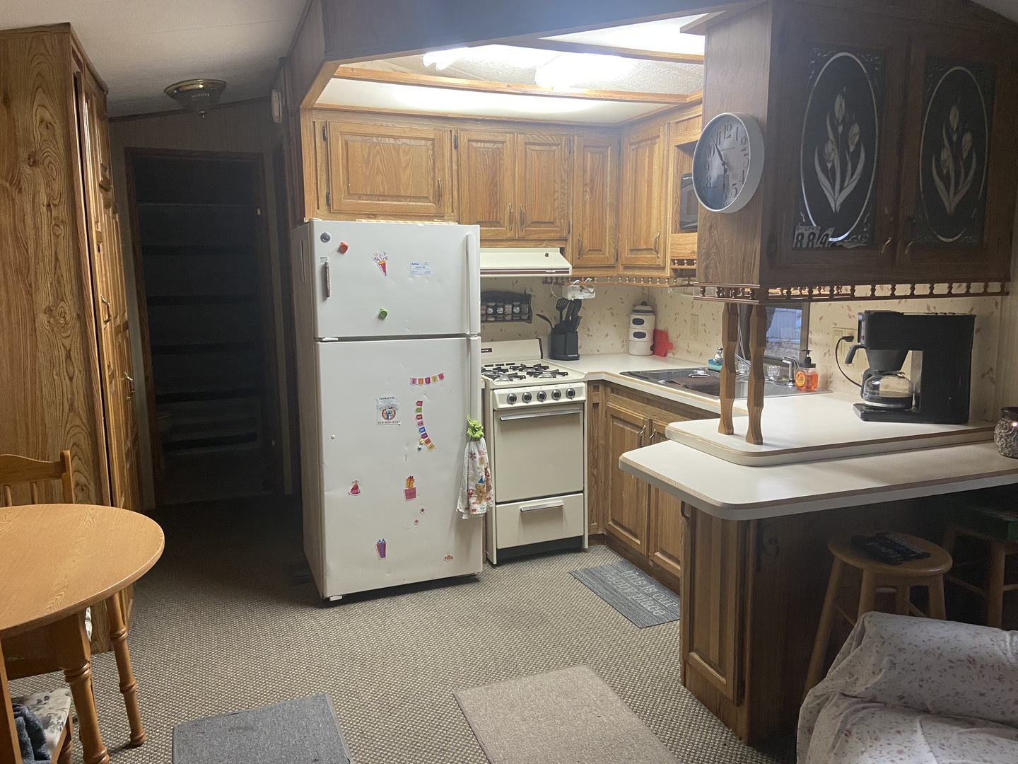 8-89 Woodhaven Lakes Property Photo 4