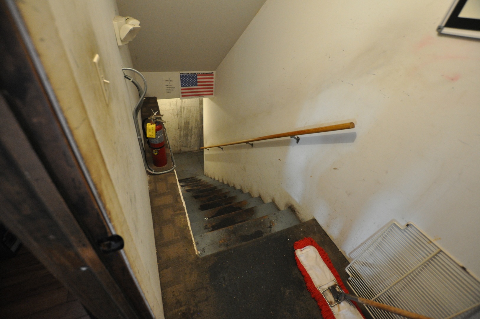 104 W Railroad Street Property Photo 8