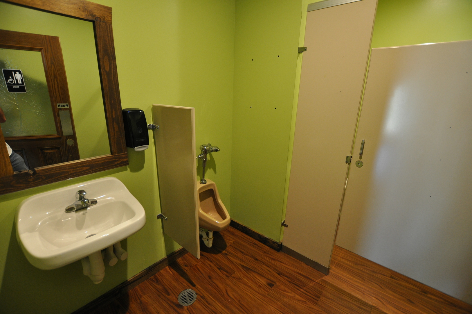 104 W Railroad Street Property Photo 13