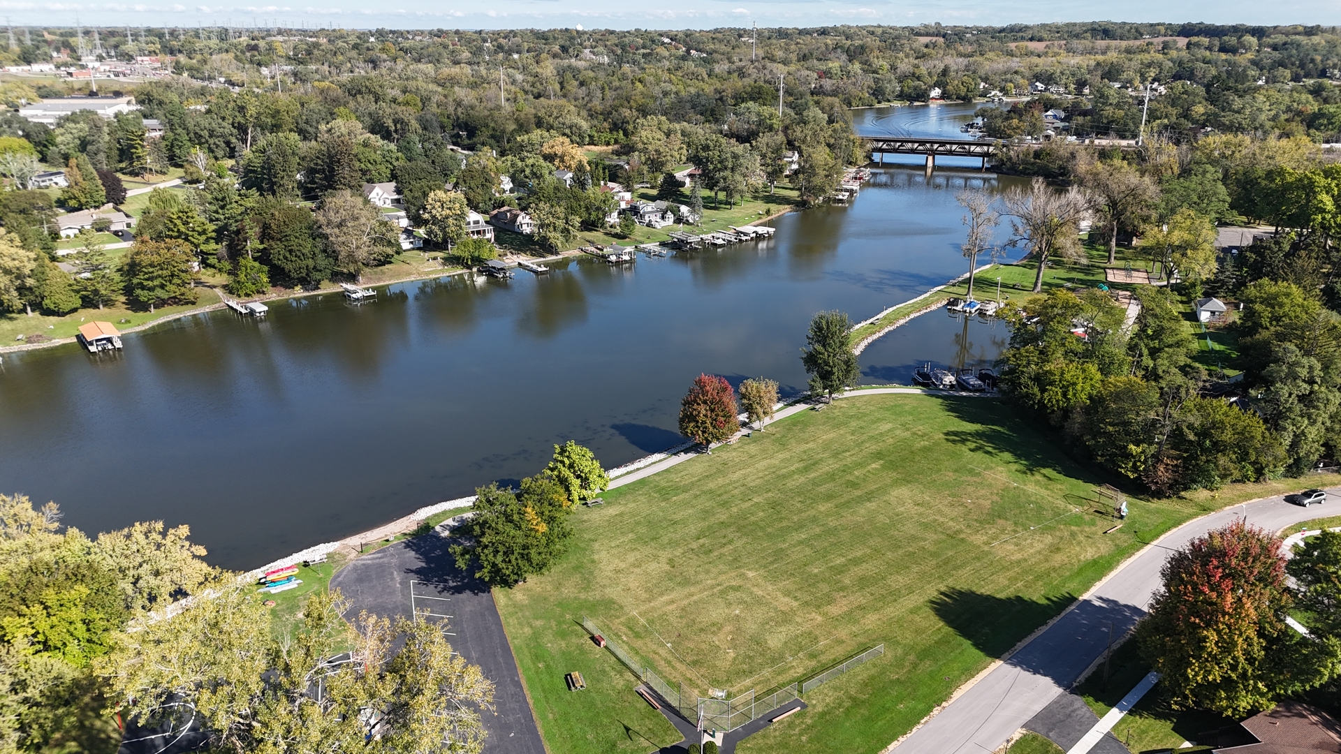 208 S River Road Property Photo 40