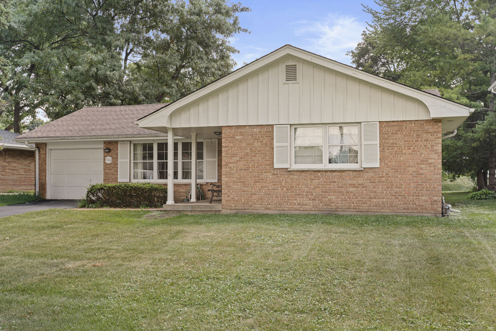 129 Monument Avenue Property Photo 1
