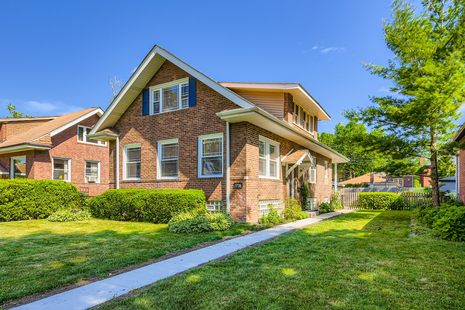 1726 W 106th Street Property Photo 1