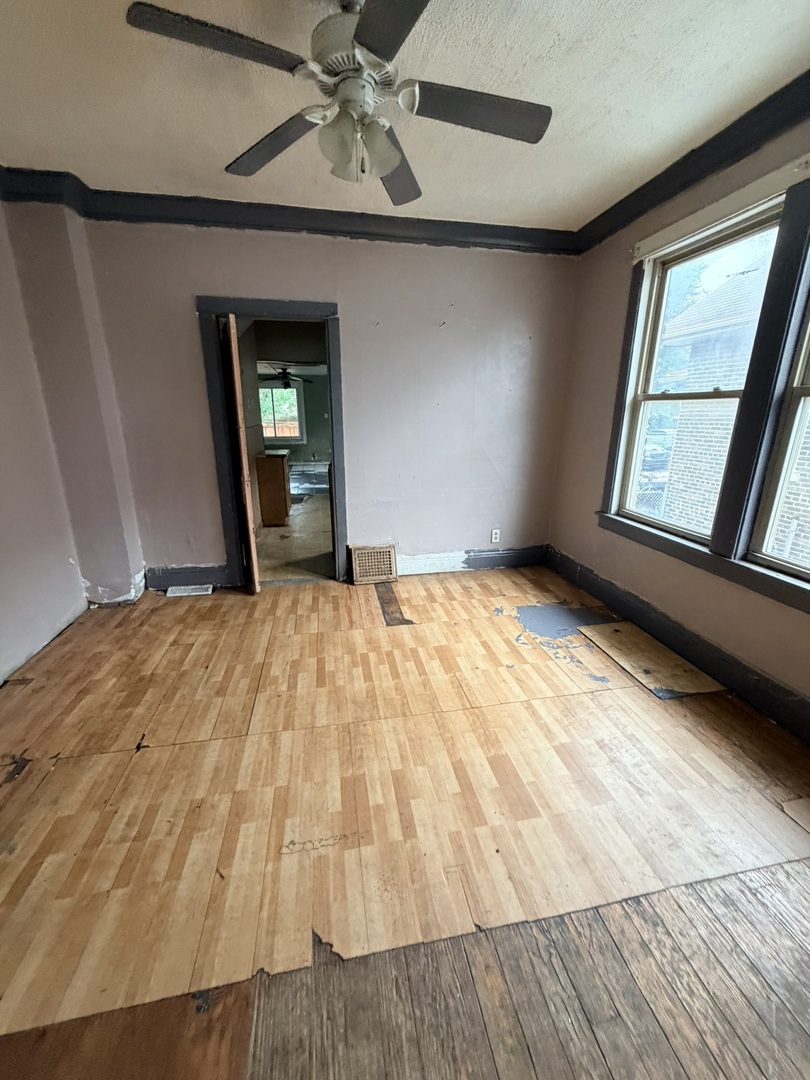 13813 S Halsted Street Property Photo 7