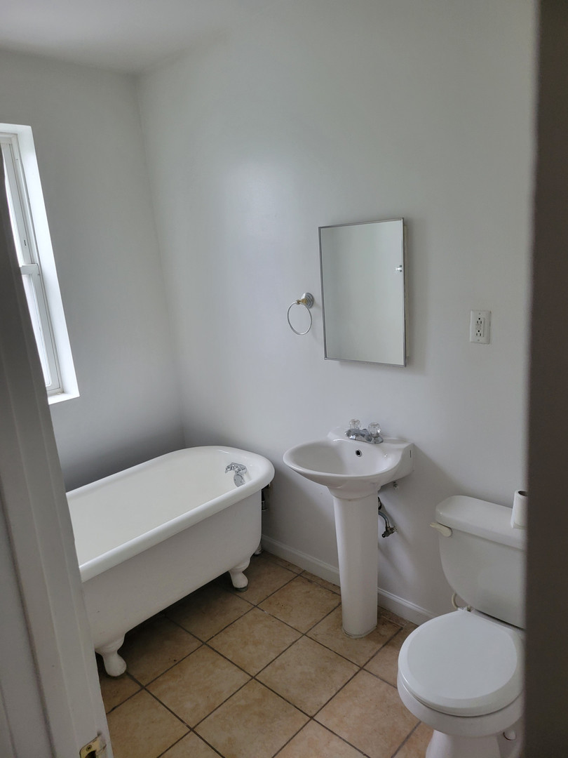 6022 -6024 S Union Avenue Property Photo 13