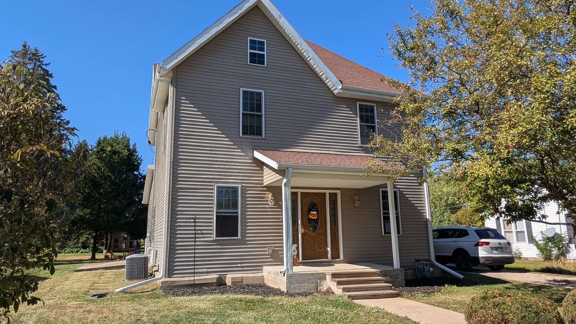 606 S 2nd Avenue Property Photo 1