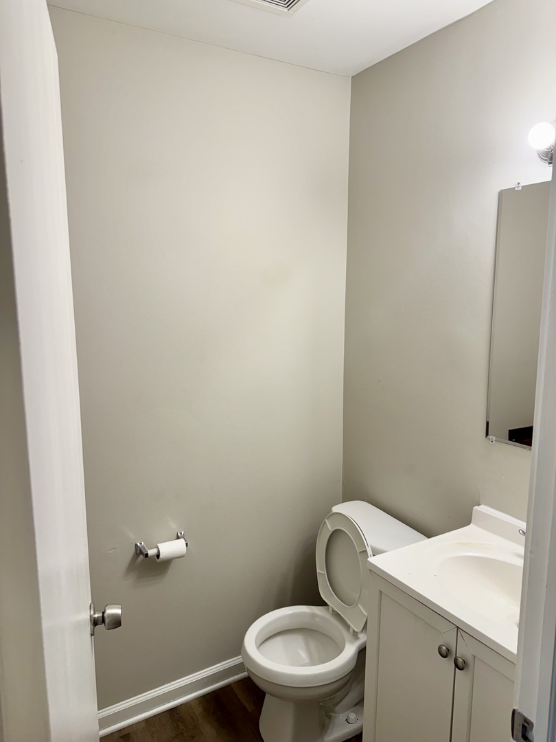 716 Shining Water Drive Property Photo 10