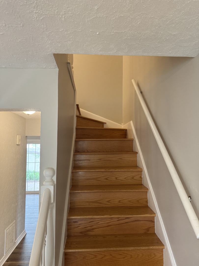 716 Shining Water Drive Property Photo 11