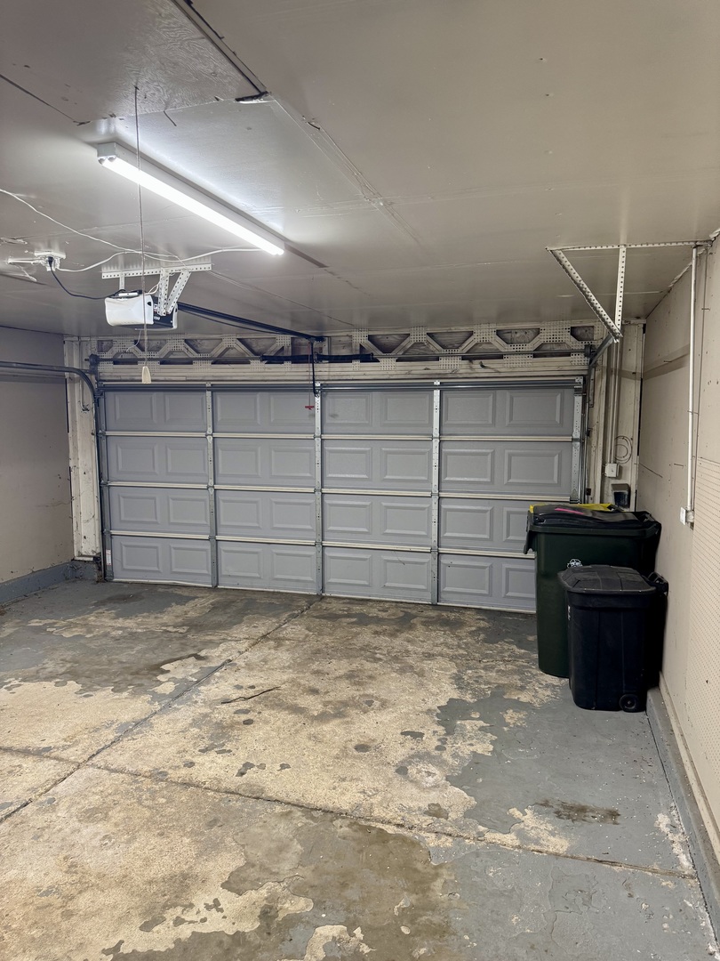 716 Shining Water Drive Property Photo 19