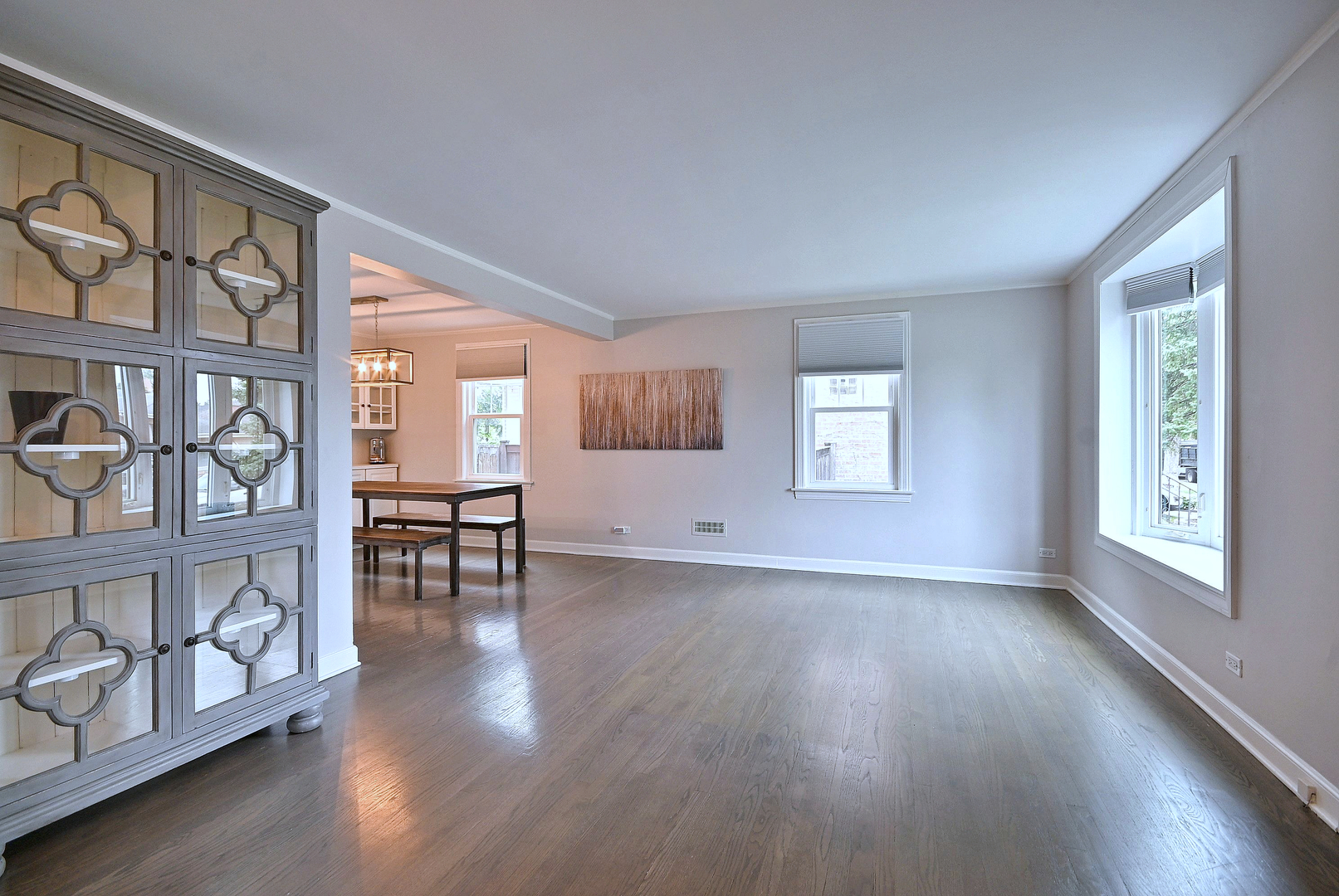 2216 N 76th Court Property Photo 6