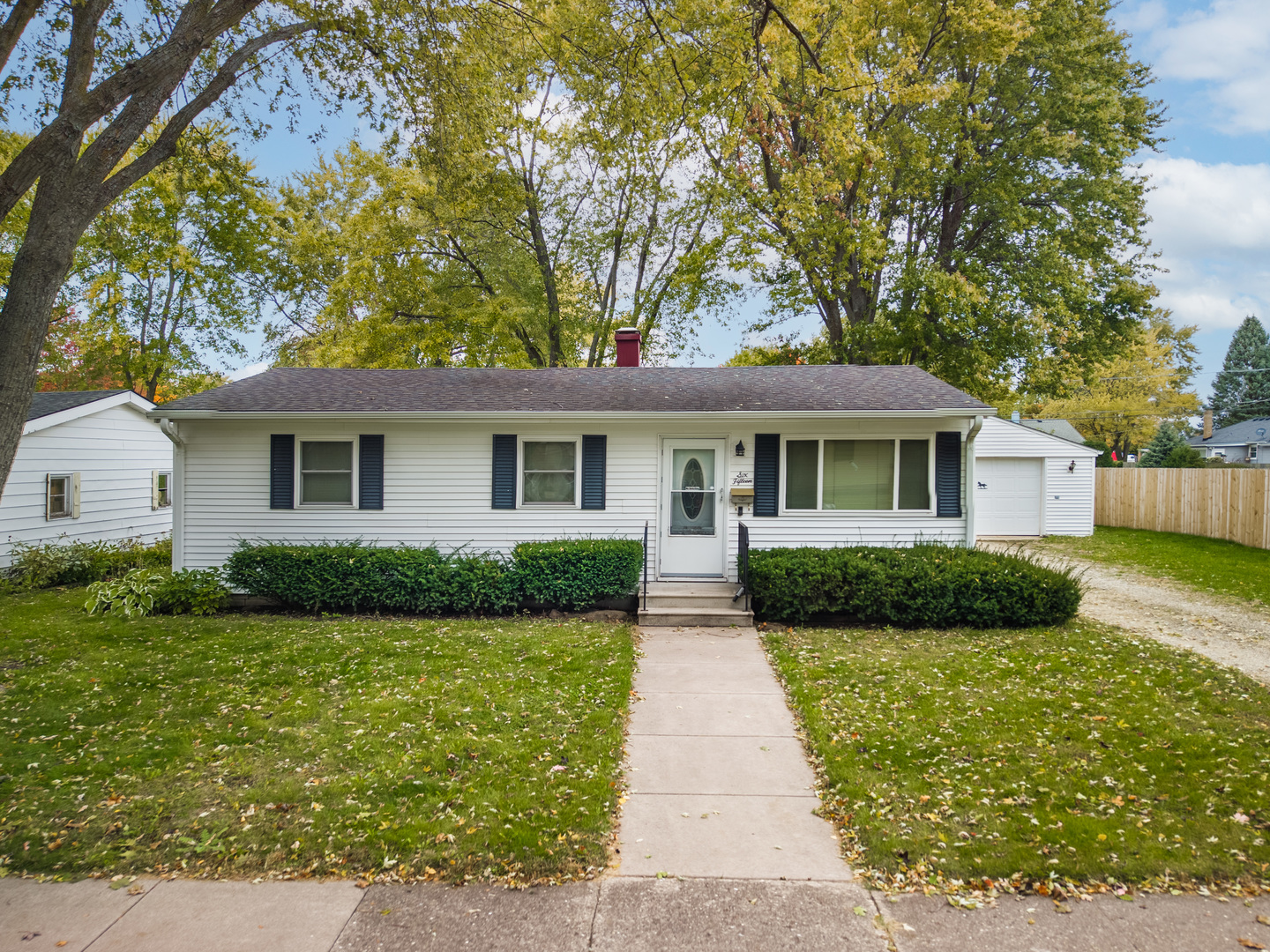 615 Best Avenue Property Photo 1