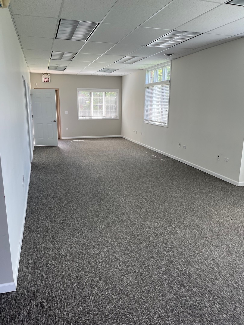 2750-2752 Caton Farm Road End Property Photo 5