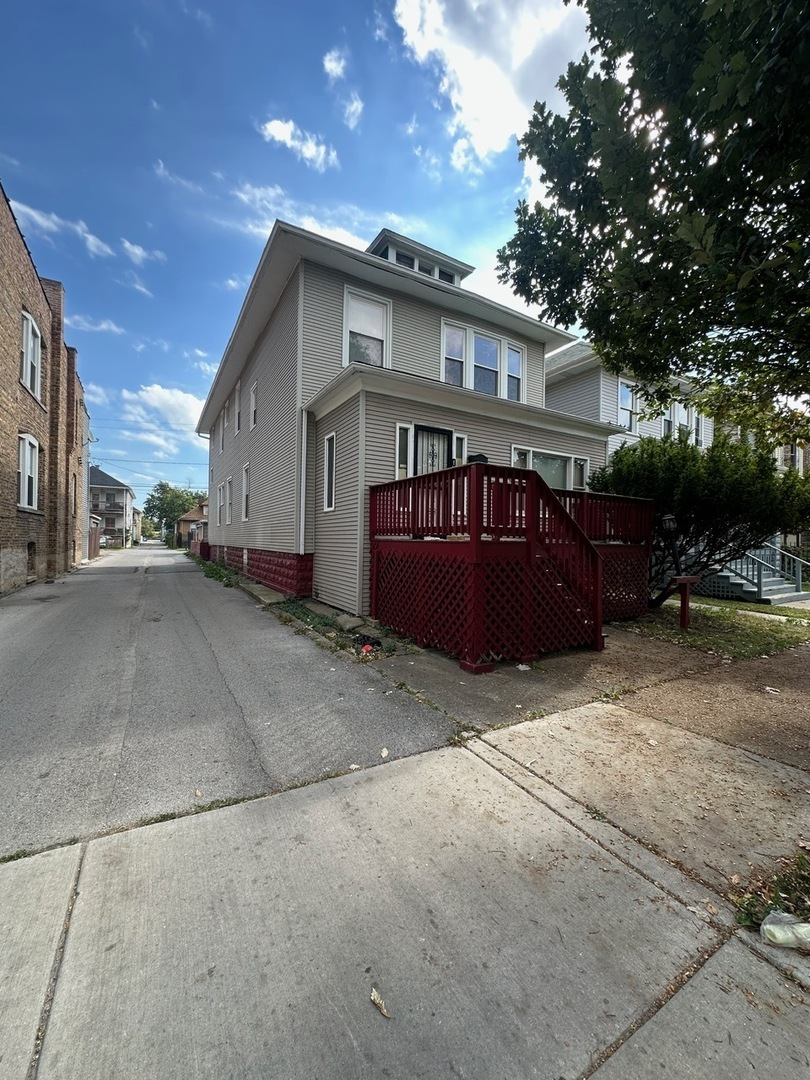 11365 S Forest Avenue Property Photo 1