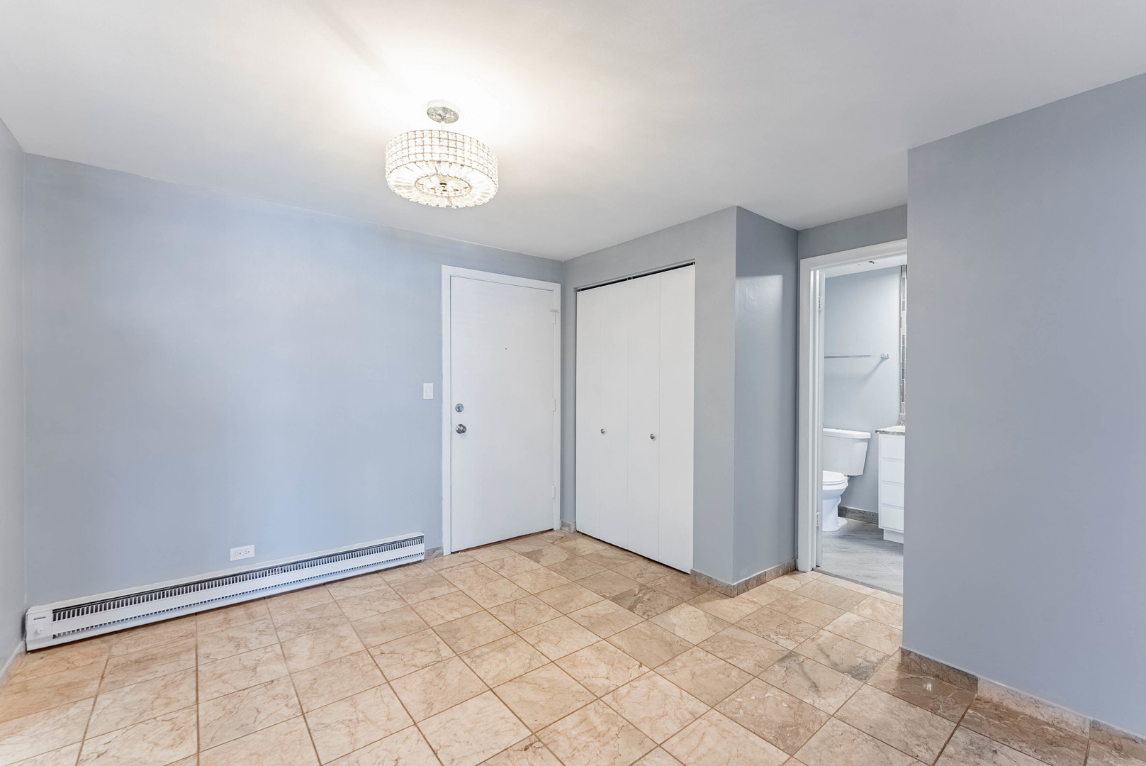 2325 N Neva Avenue 404b Property Photo 7