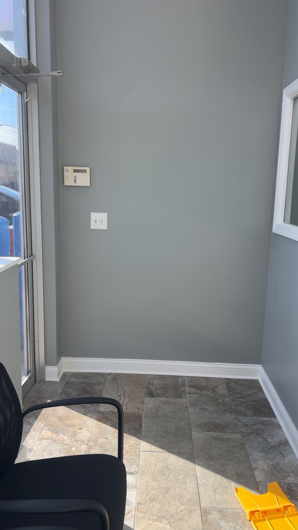 7830 S Ashland Avenue C Property Photo 2