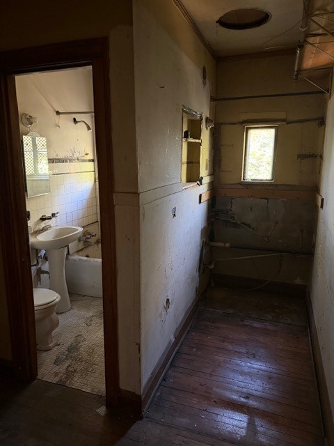 1718 S 6th Avenue Property Photo 18