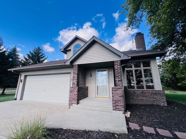 7705 Lakewood Road Property Photo 1