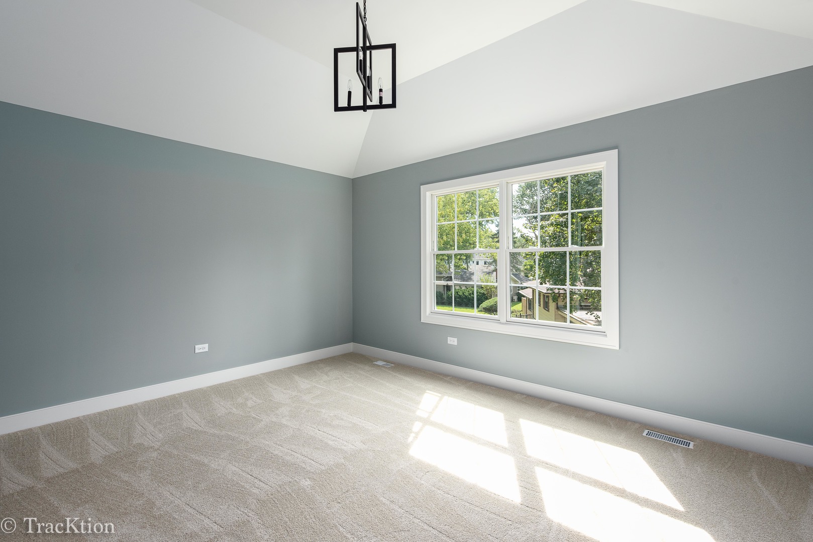3000 Burlington Avenue Property Photo 18