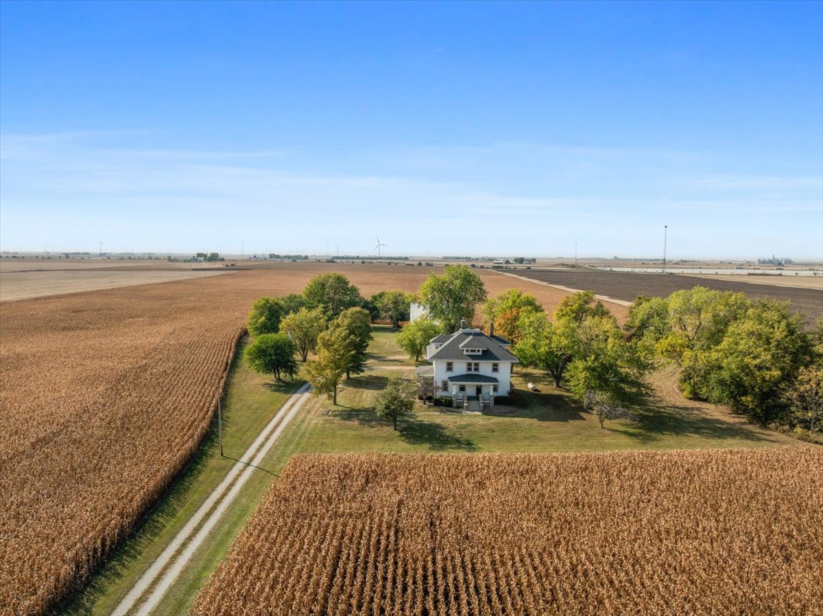 29758 N 2850 East Road Property Photo 4