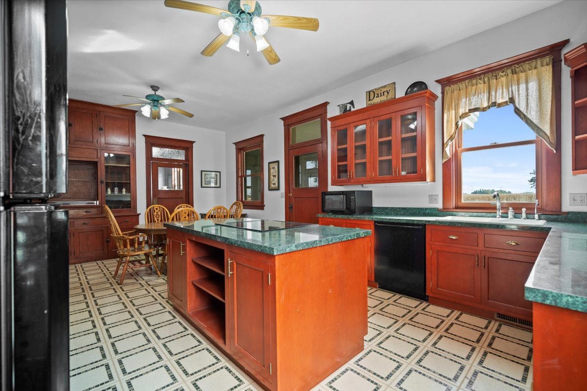 29758 N 2850 East Road Property Photo 14