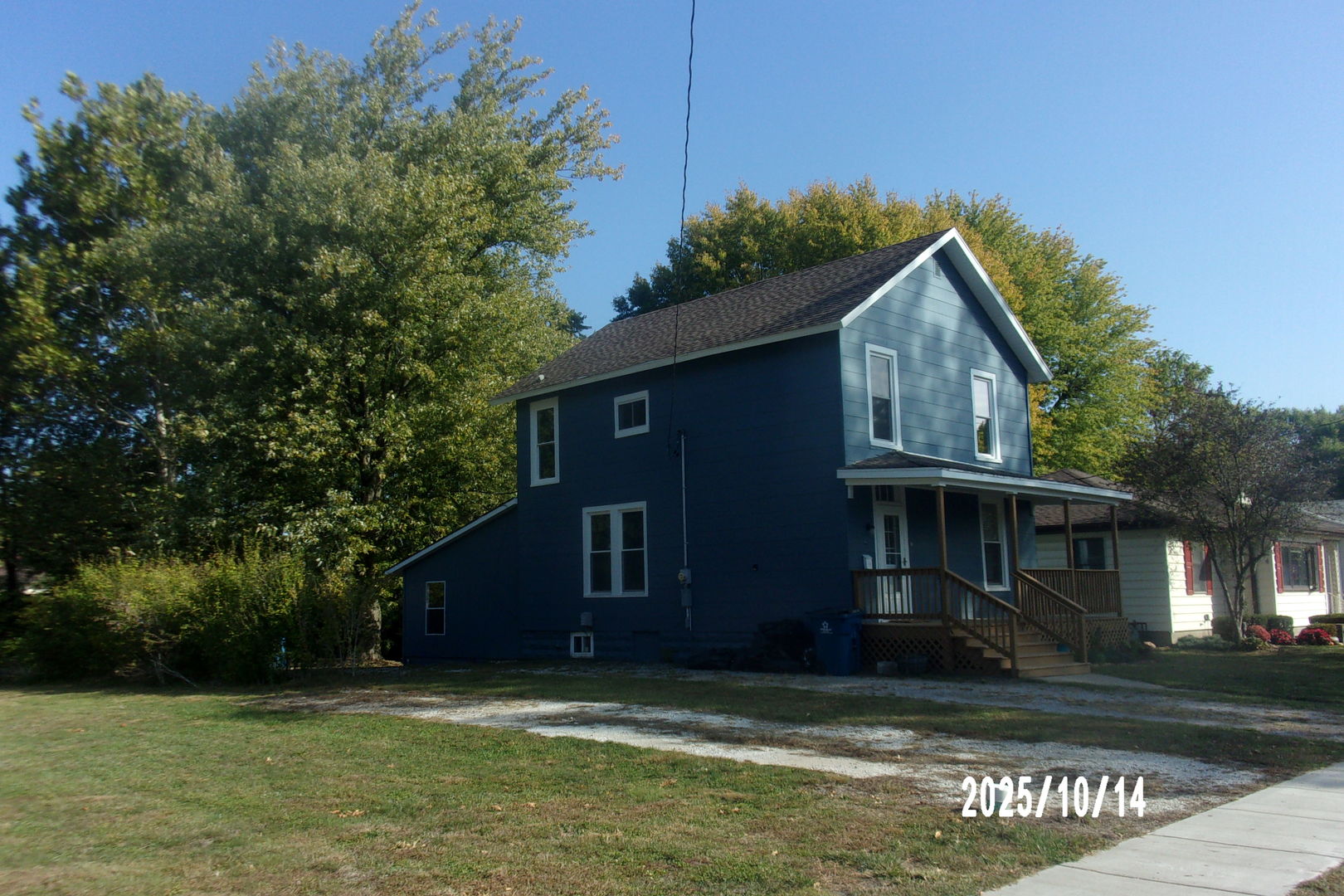 466 E Cherry Street Property Photo 4