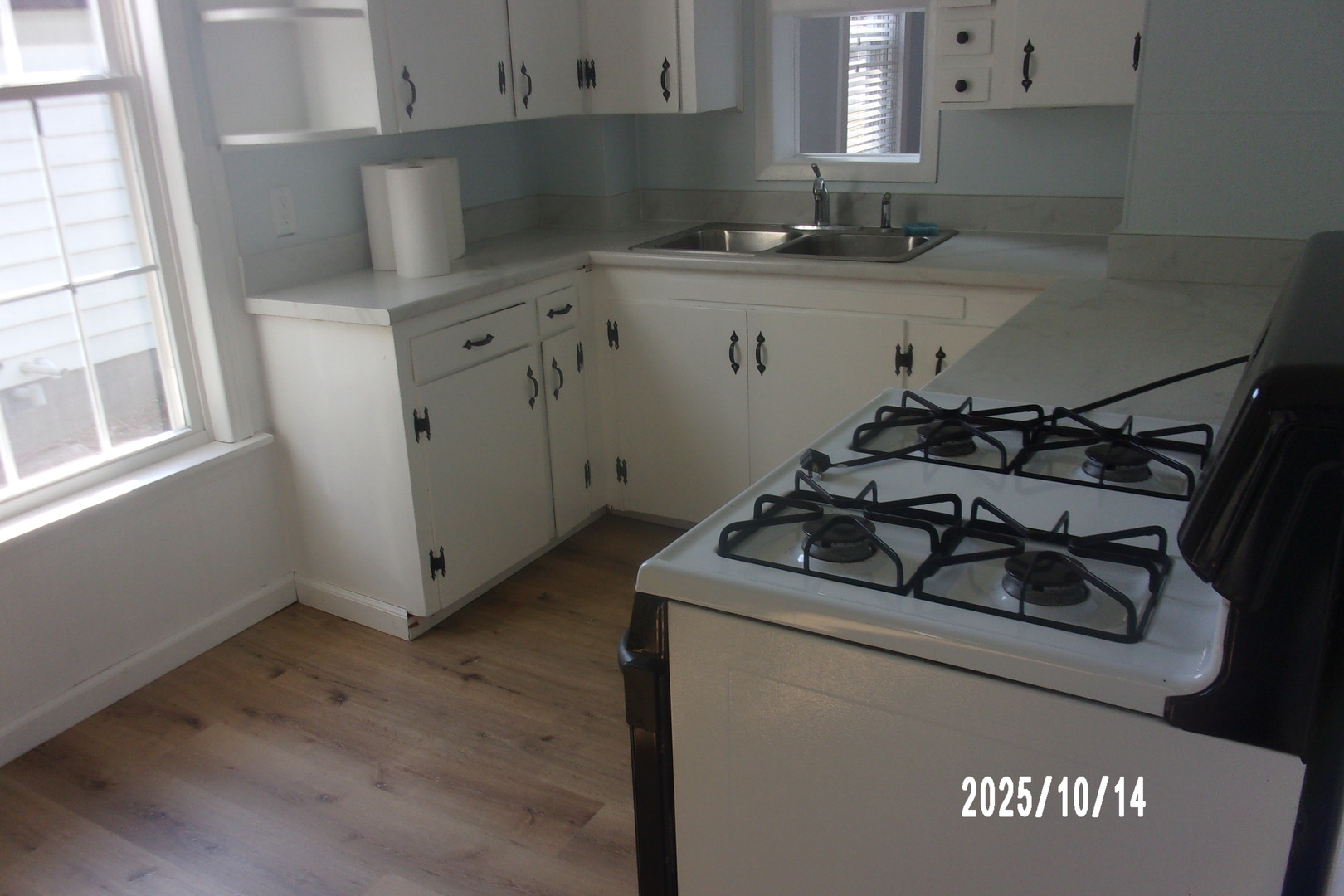 466 E Cherry Street Property Photo 23