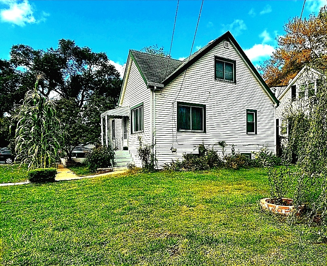 1100 W 173rd Street Property Photo 1