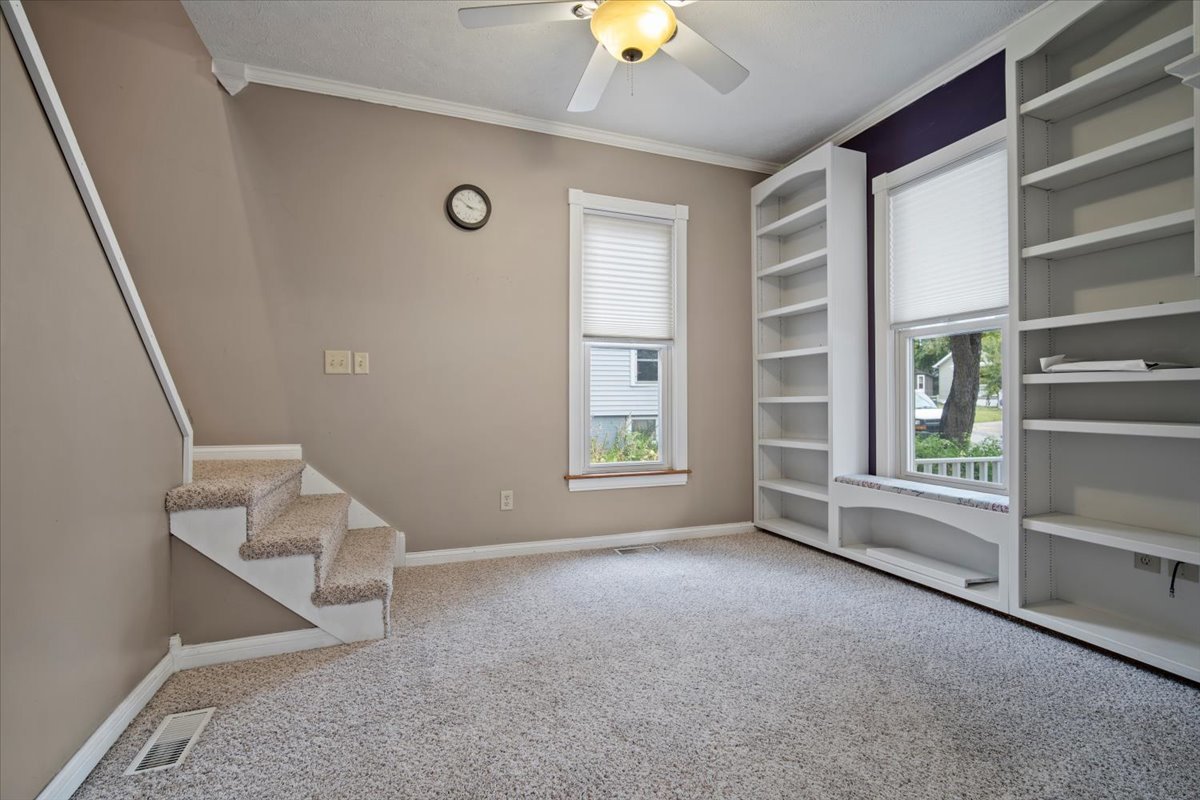 1219 Koch Street Property Photo 16