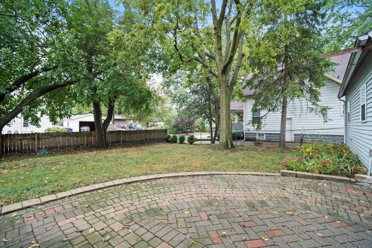 1219 Koch Street Property Photo 26