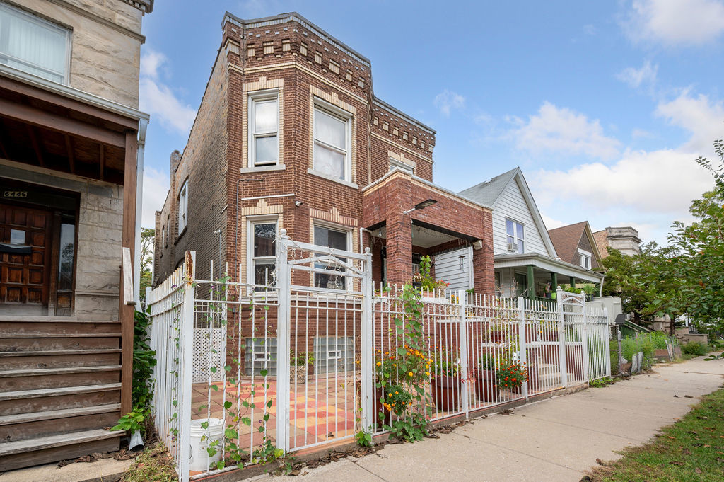 6442 S Paulina Street Property Photo 1