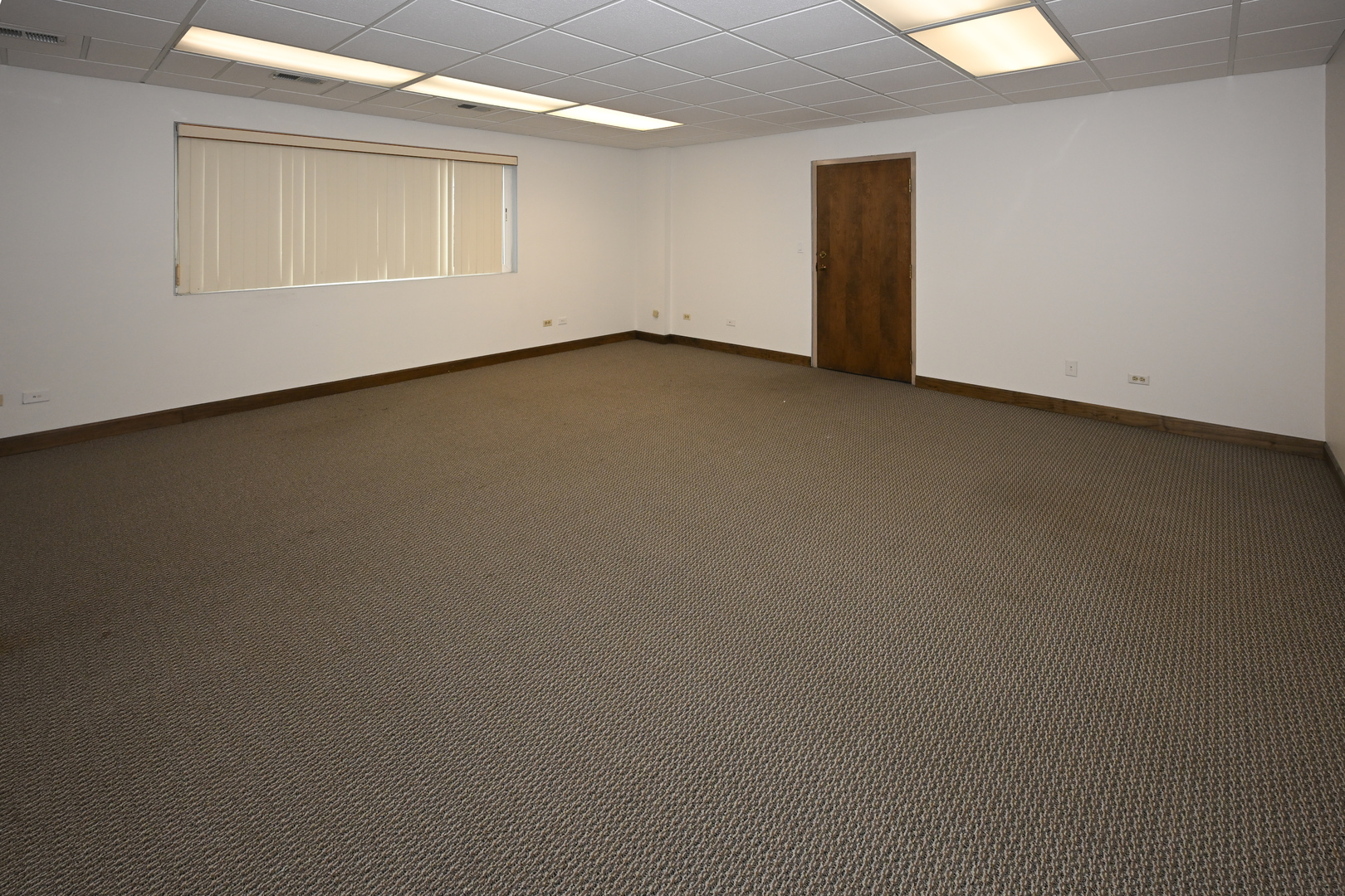 12494801 Property Photo 6