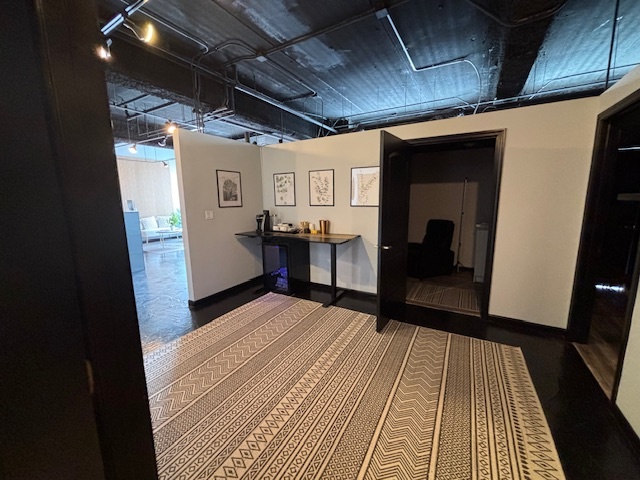 1652 W North Avenue Property Photo 7