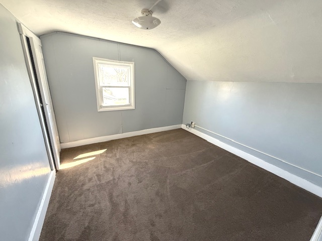 406 S Division Avenue Property Photo 9