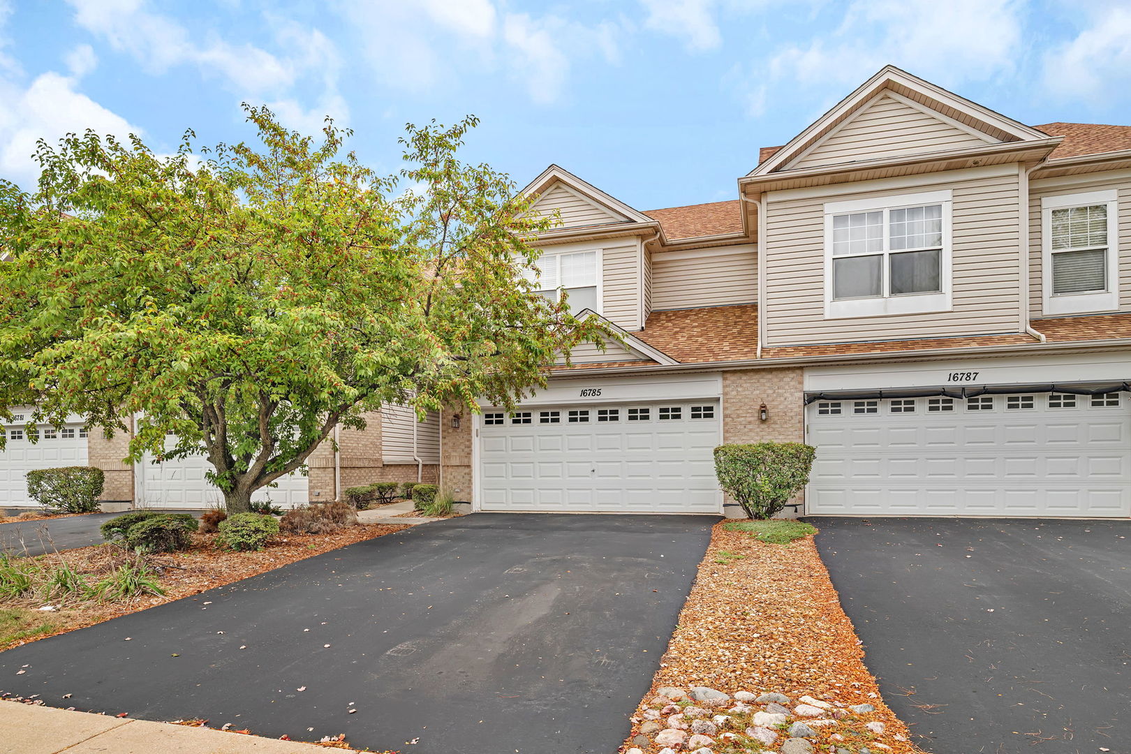 16785 HAZELWOOD Drive