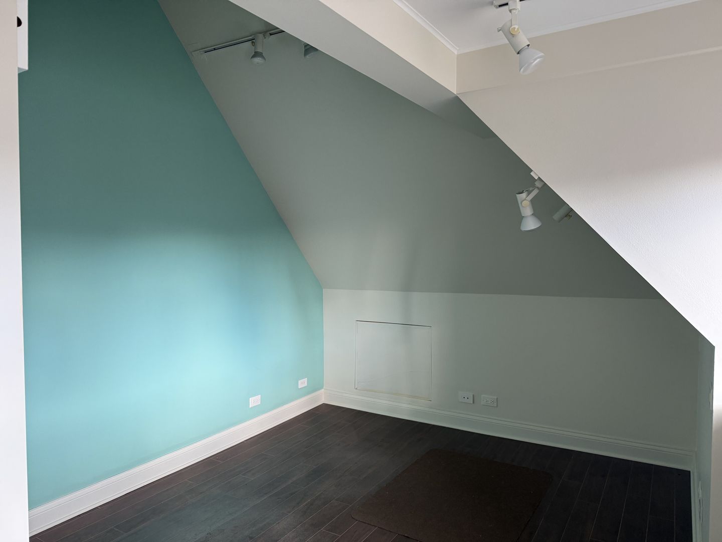 378 Park Avenue Property Photo 6