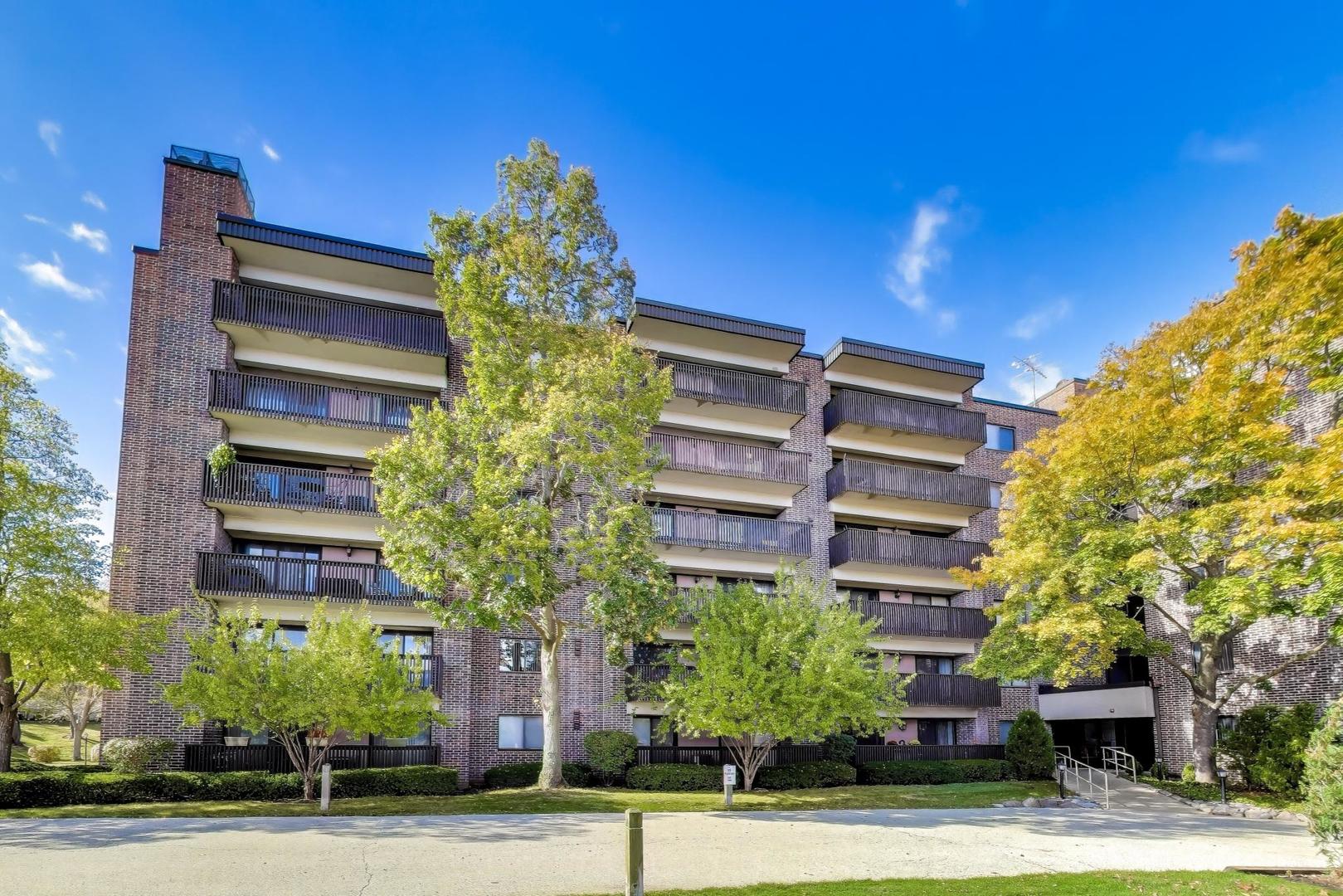 920 Vose Drive 604 Property Photo 1