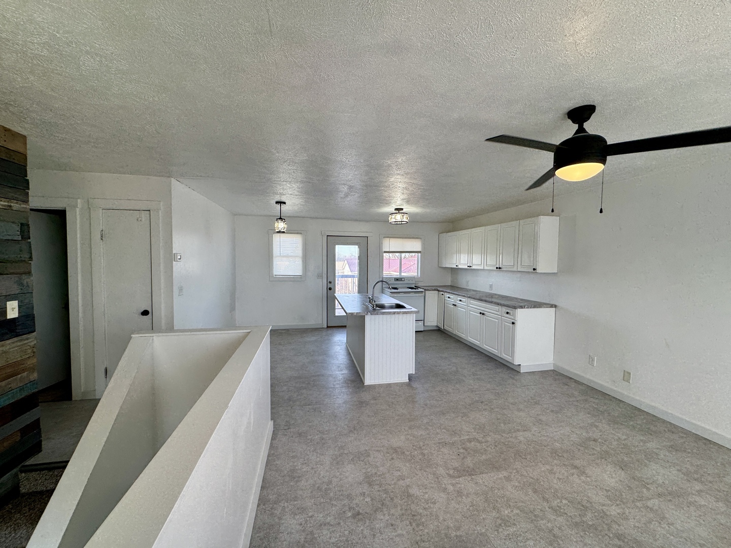 510 Greencastle Drive Property Photo 4