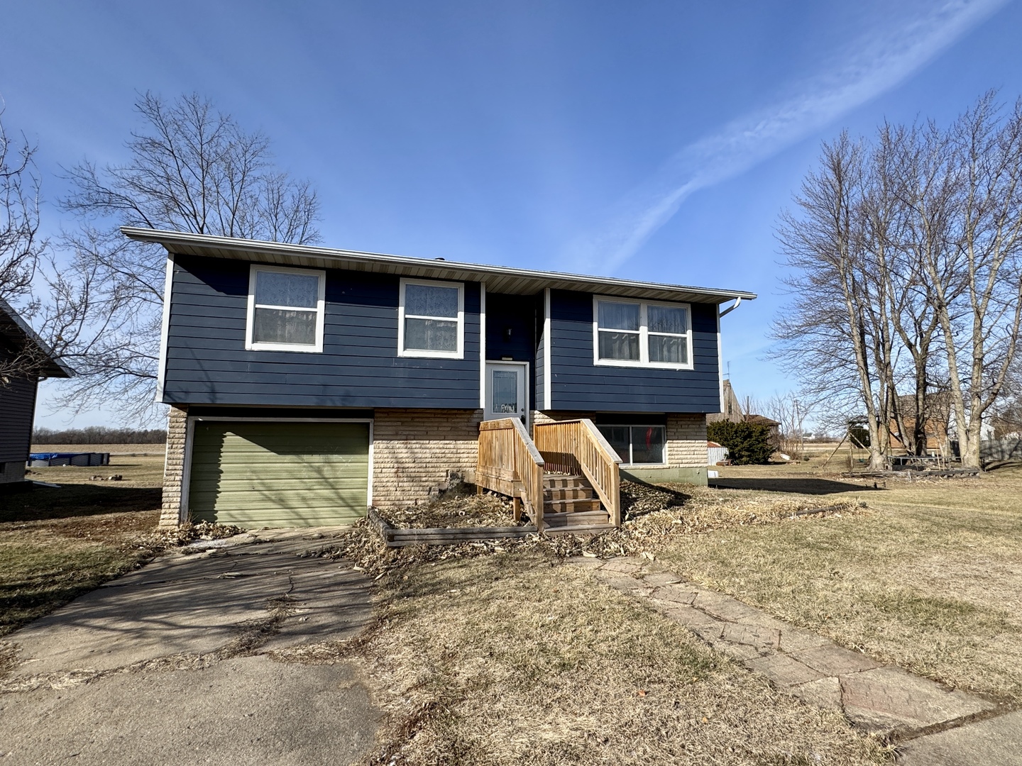 510 Greencastle Drive Property Photo 7