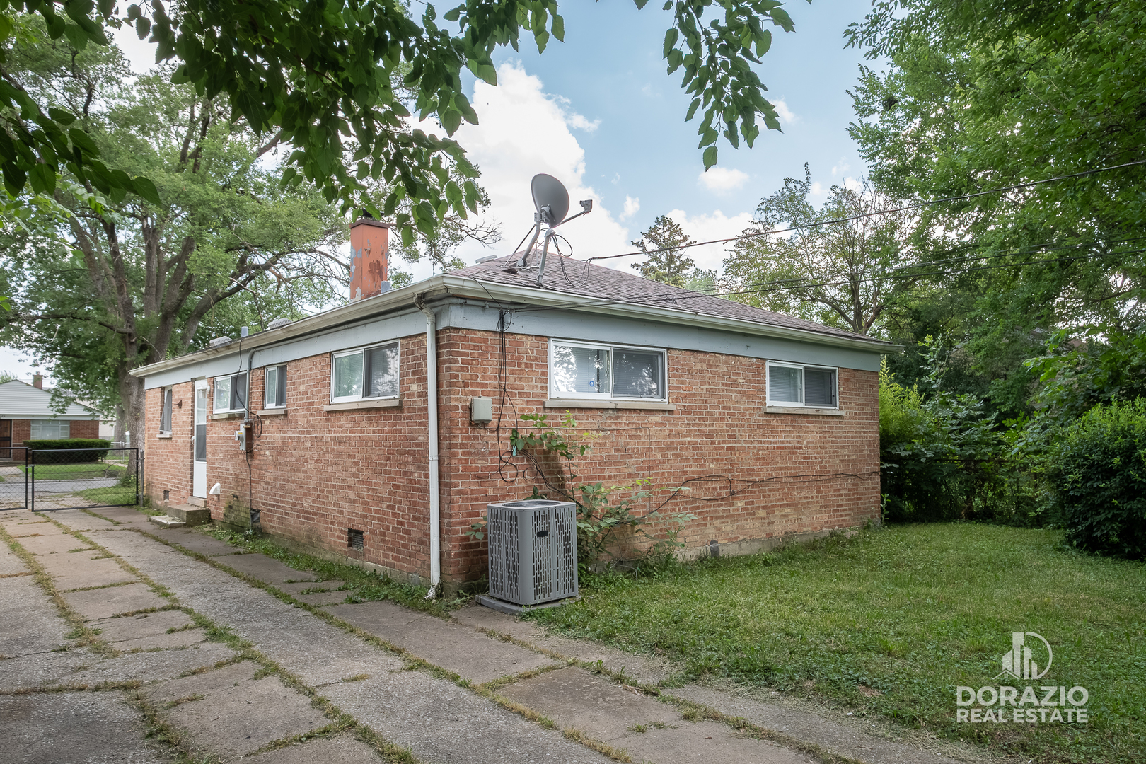 15422 Lincoln Avenue Property Photo 22