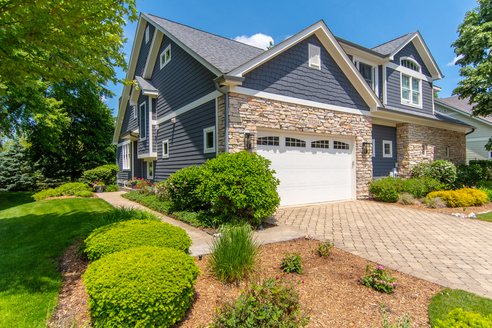 13204 S Lake Mary Drive Property Photo 1